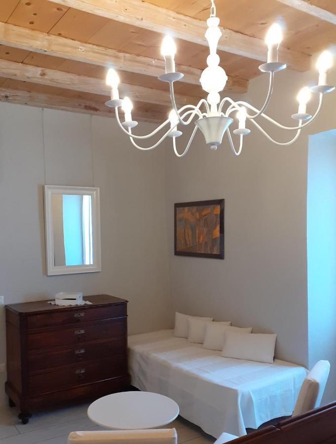 Vicolo Del Nido B&B Paderno Franciacorta Экстерьер фото
