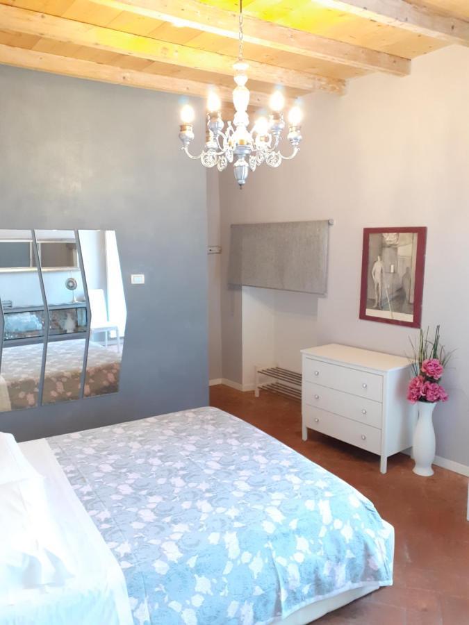 Vicolo Del Nido B&B Paderno Franciacorta Экстерьер фото
